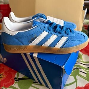 Adidas Indoor Blue Gazelle Suede | 8W/7Y